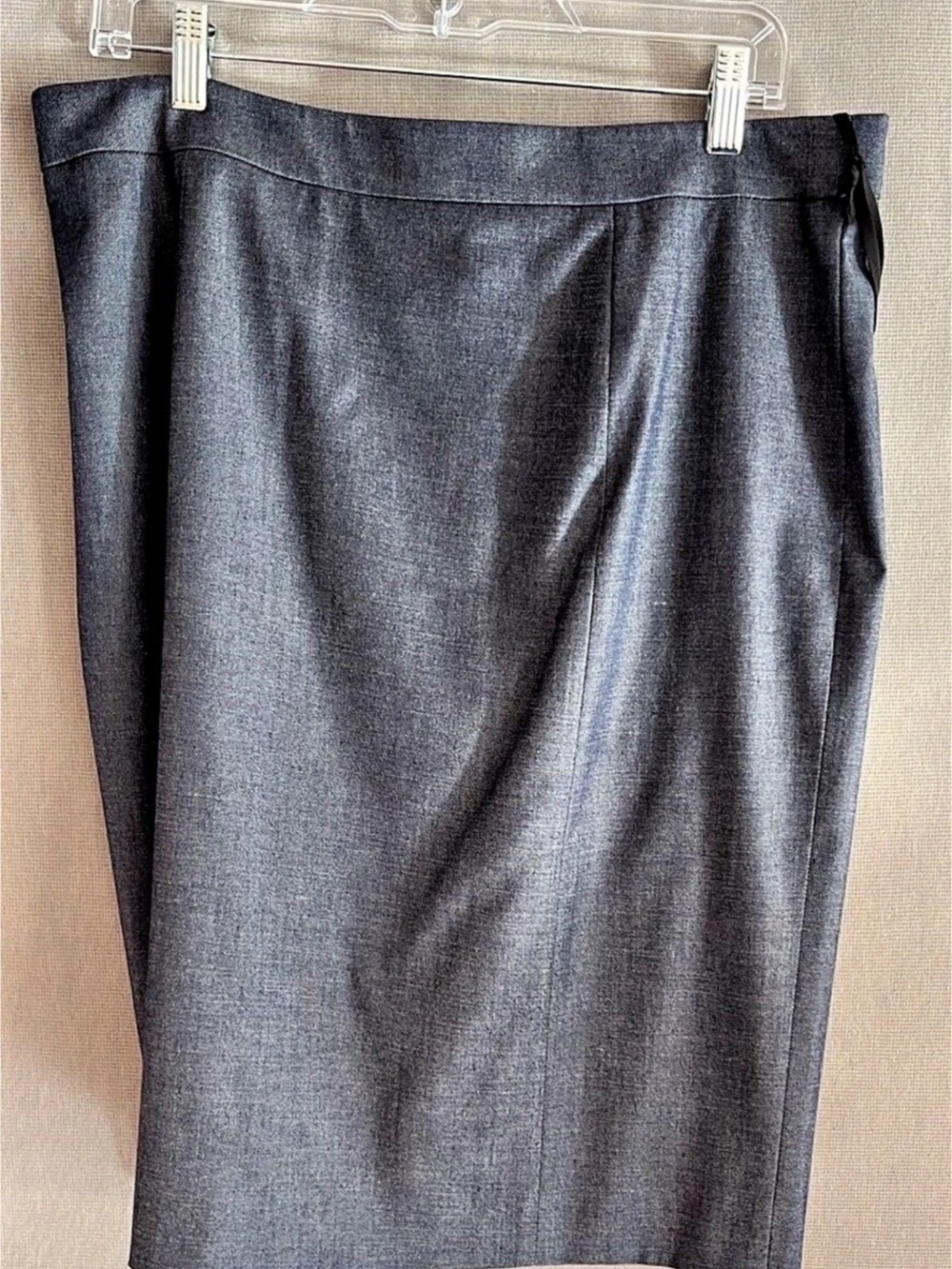 Red Valentino Woman's Pleated Accents Knee Length Skirt w/Tags Sz 50 XL